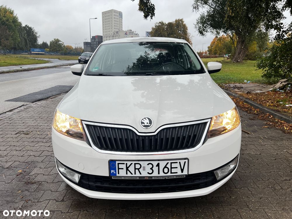 Skoda RAPID Spb 1.4 TSI Ambition Max DSG - 2