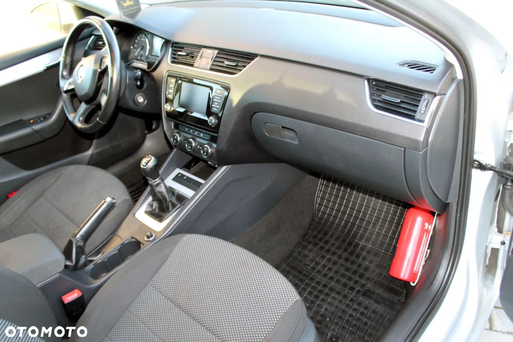 Skoda Octavia 1.6 TDI Green tec 4x4 Ambition - 12