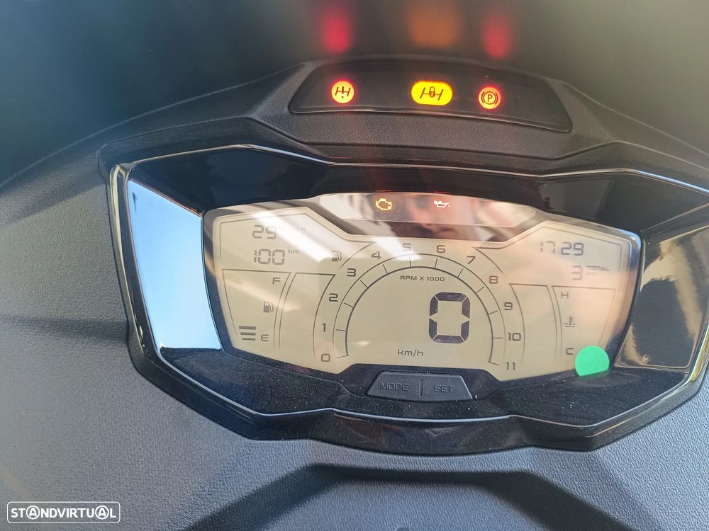 Piaggio MP3 310 HPE SPORT CARTA DE CARRO - 7