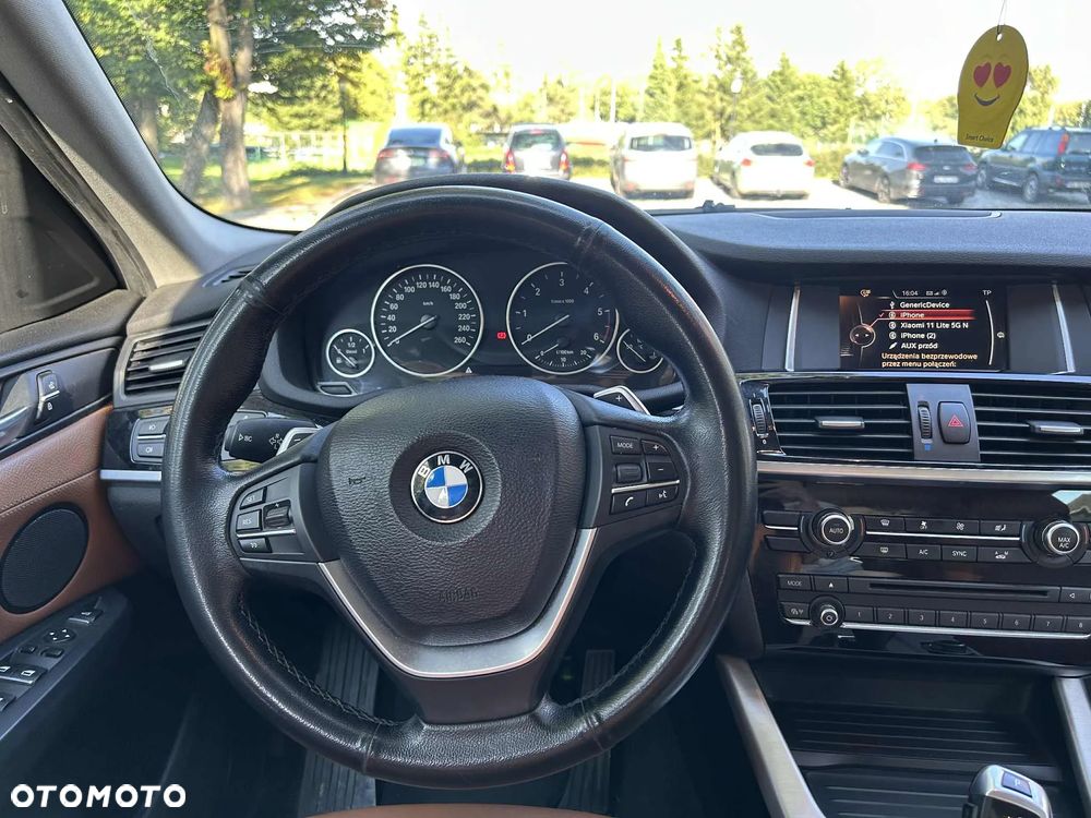 BMW X4 xDrive20d - 11