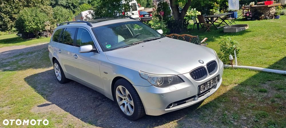 BMW Seria 5 530xi - 1