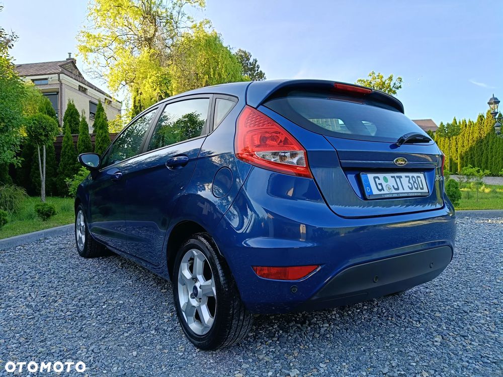 Ford Fiesta 1.25 Celebration - 4