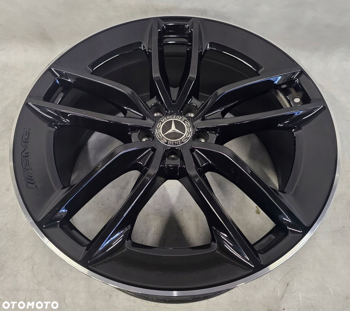 Felga Mercedes GLE GLS A1674013600 10x22 ET56,1 - 1