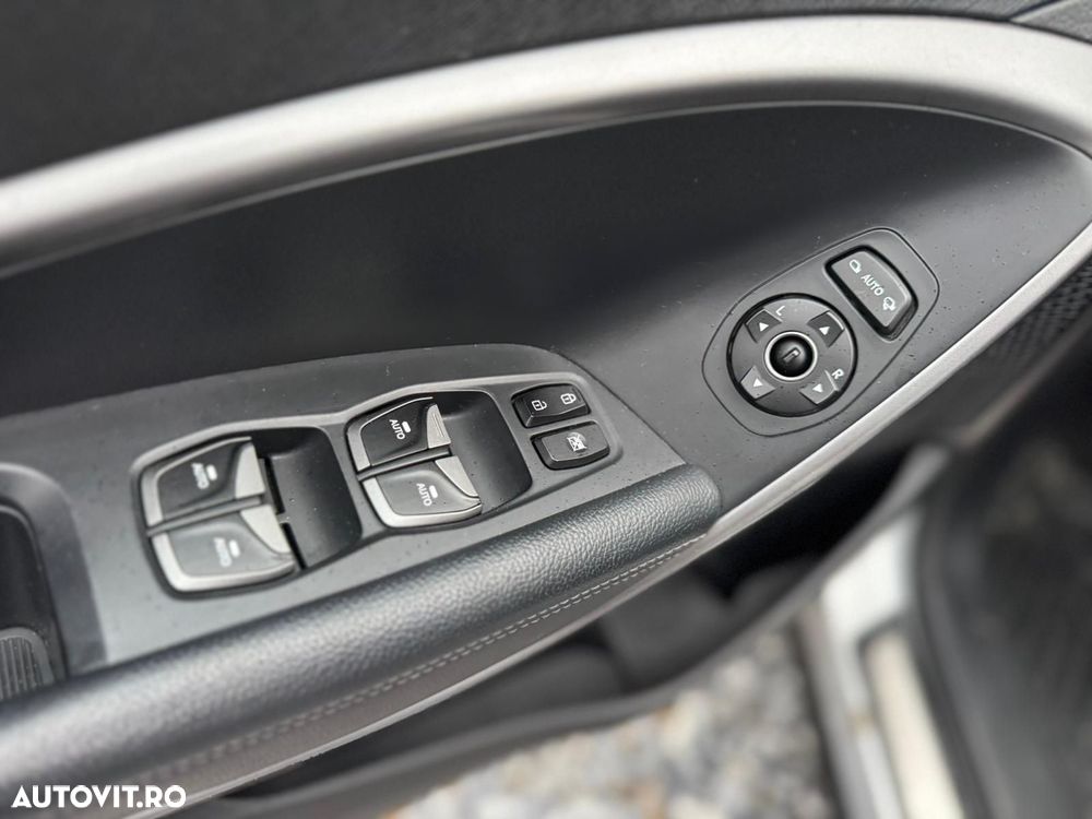 Hyundai Santa Fe 2.2 CRDi 4WD Premium - 8