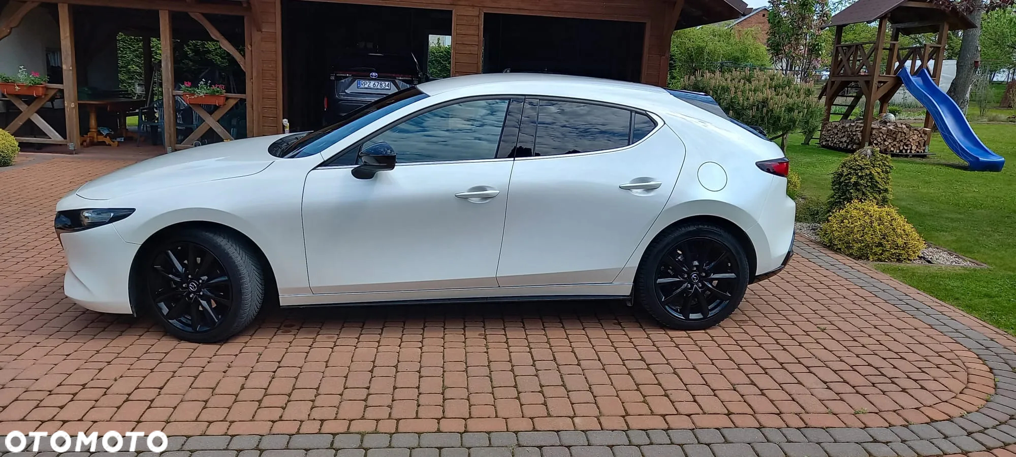 Mazda 3 e-SKYACTIV-G 150 M HYBRID DRIVE EXCLUSIVE-LINE - 16