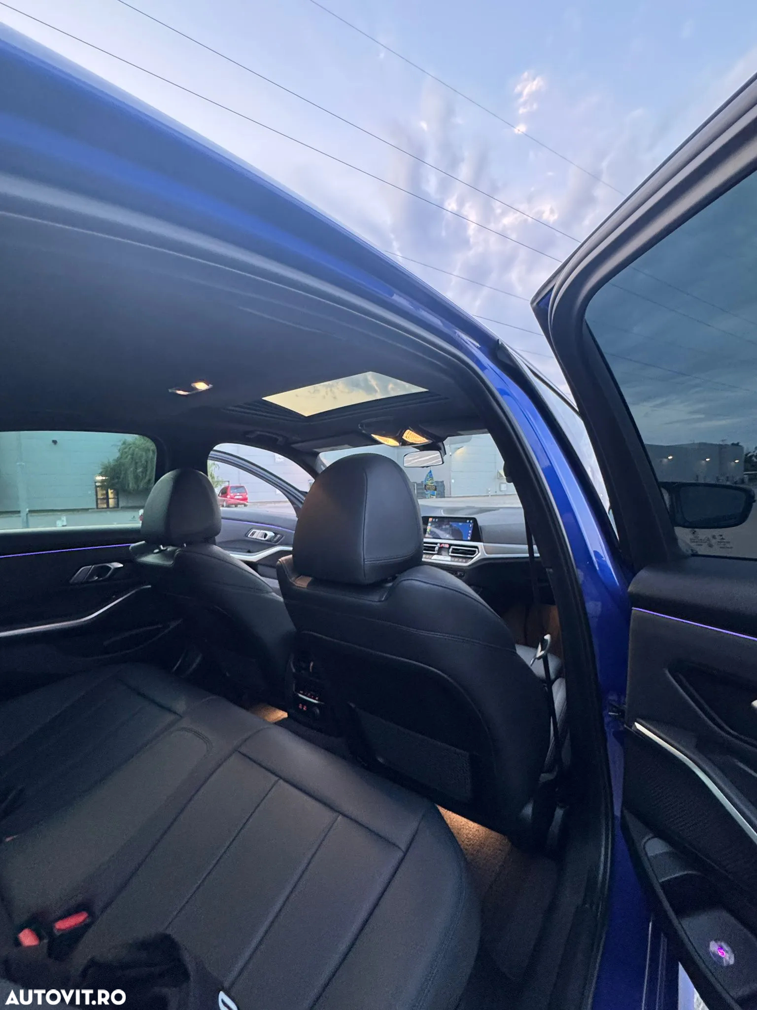 BMW Seria 3 330i xDrive Aut. M Sport - 11