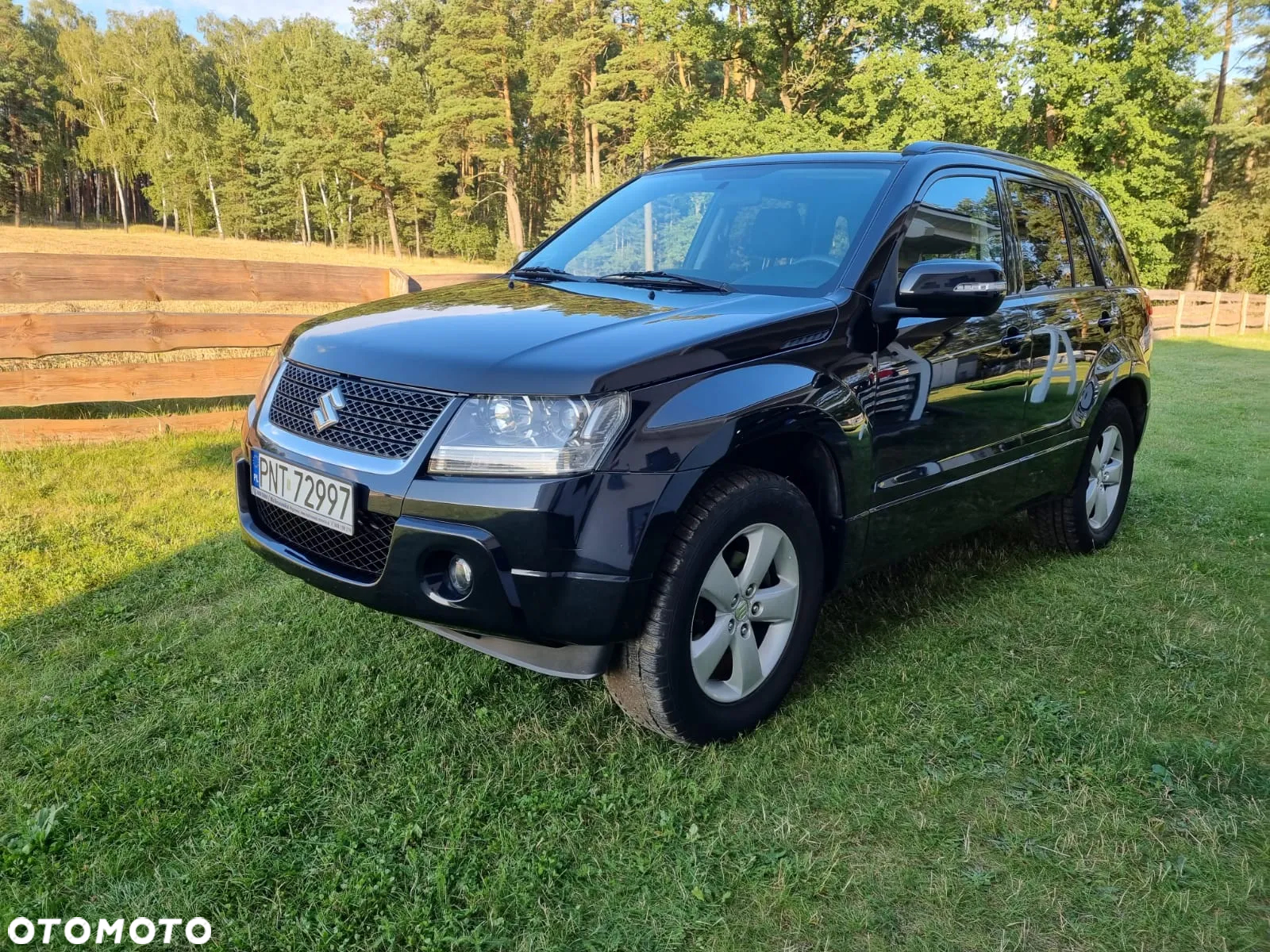 Suzuki Grand Vitara 2.0 De luxe - 2