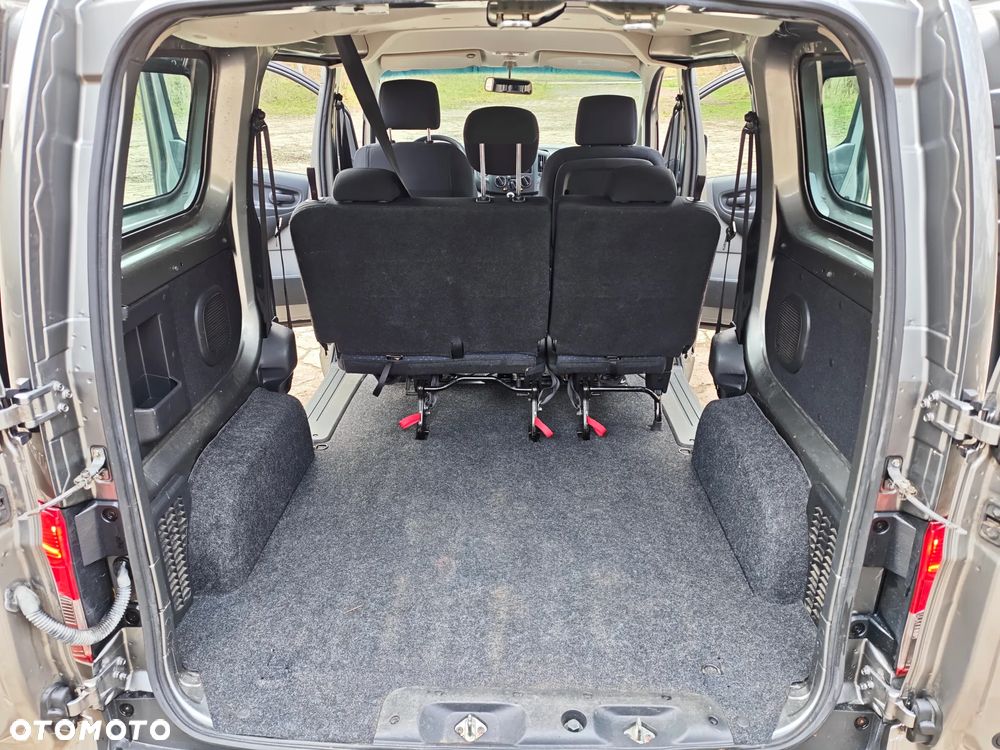 Nissan NV200 Evalia 1.5 Premium - 17