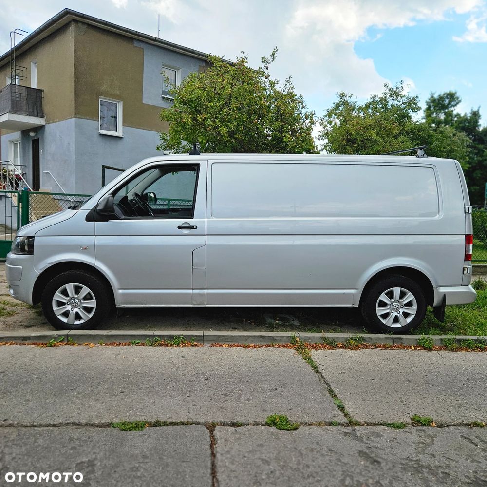 Volkswagen T-6 - 5