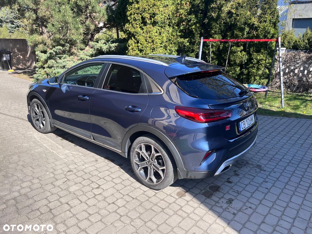 Kia XCeed 1.5 T-GDI M - 2