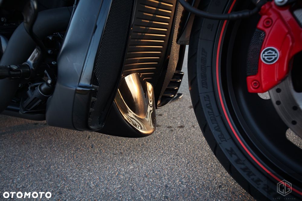 Harley-Davidson V-Rod Night Rod - 14