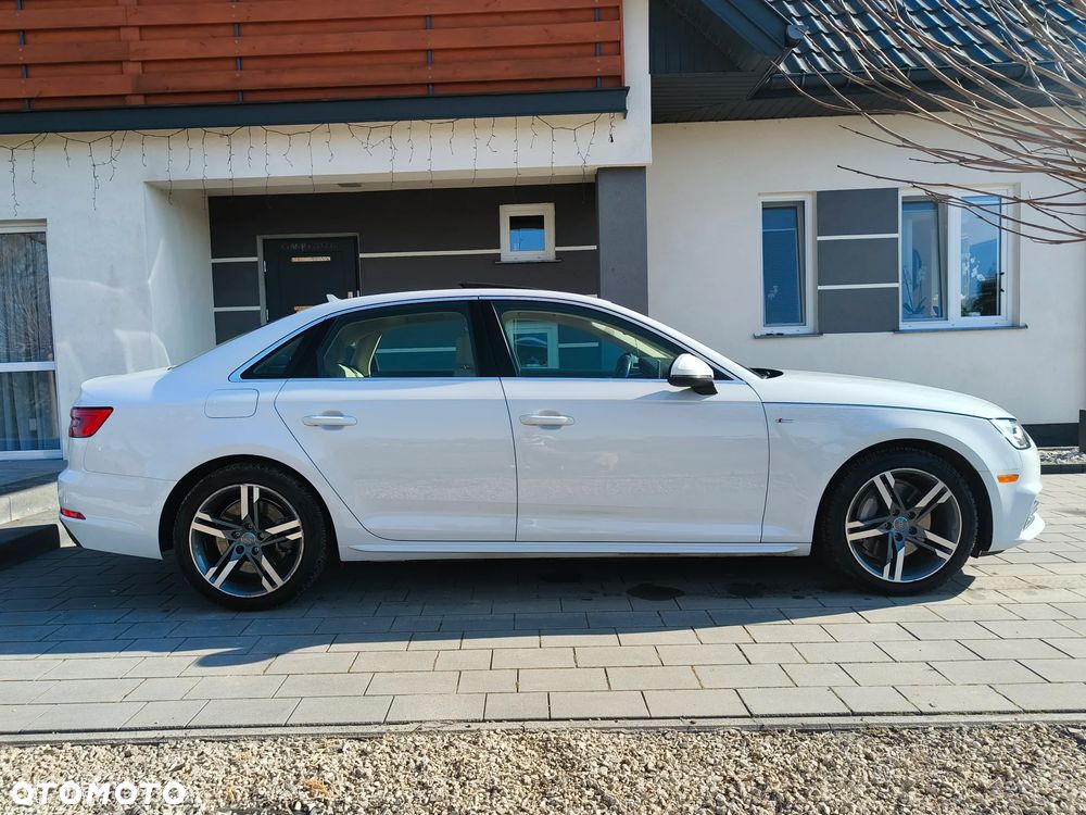 Audi A4 Limousine - 2