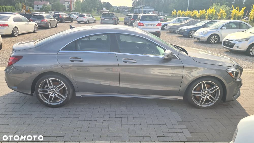 Mercedes-Benz CLA 250 4Matic 7G-DCT Sport - 10