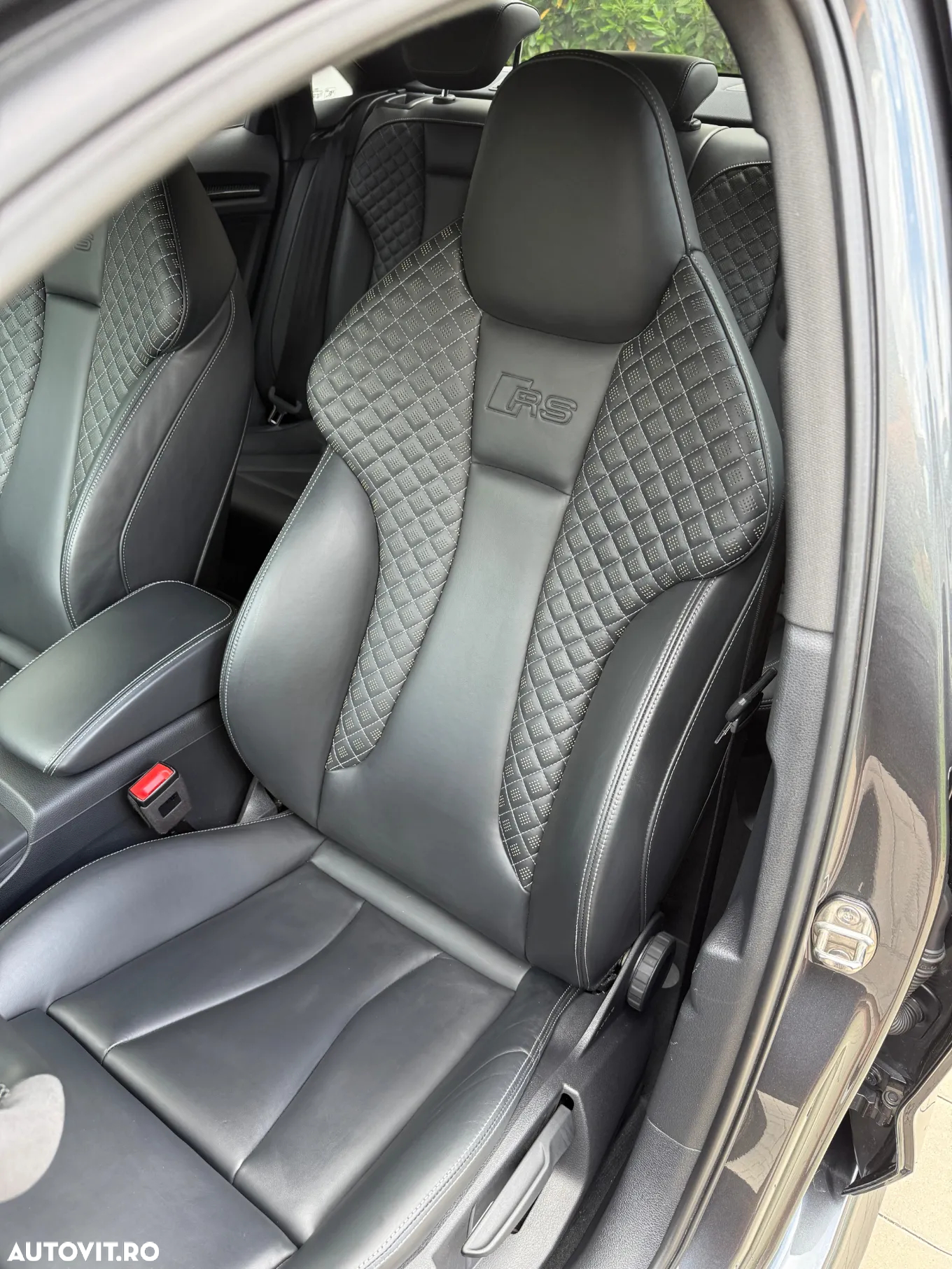 Audi RS3 TFSI Limousine quattro S tronic - 12