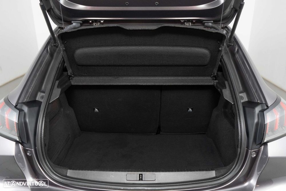 Peugeot 208 1.2 PureTech Allure Pack EAT8 - 23