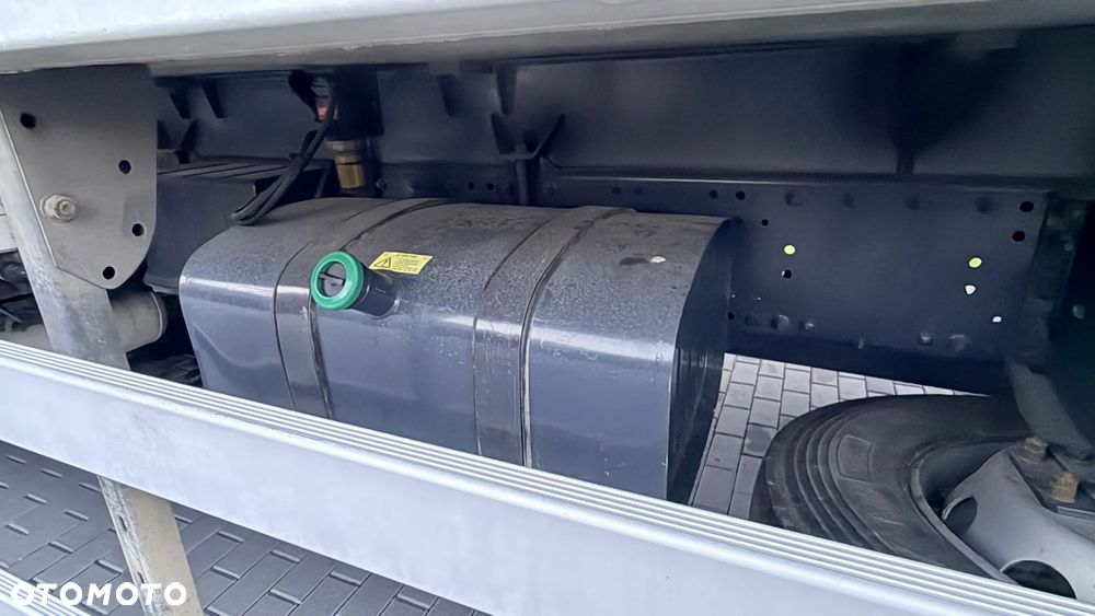 Iveco STRALIS HI-way XP - 11