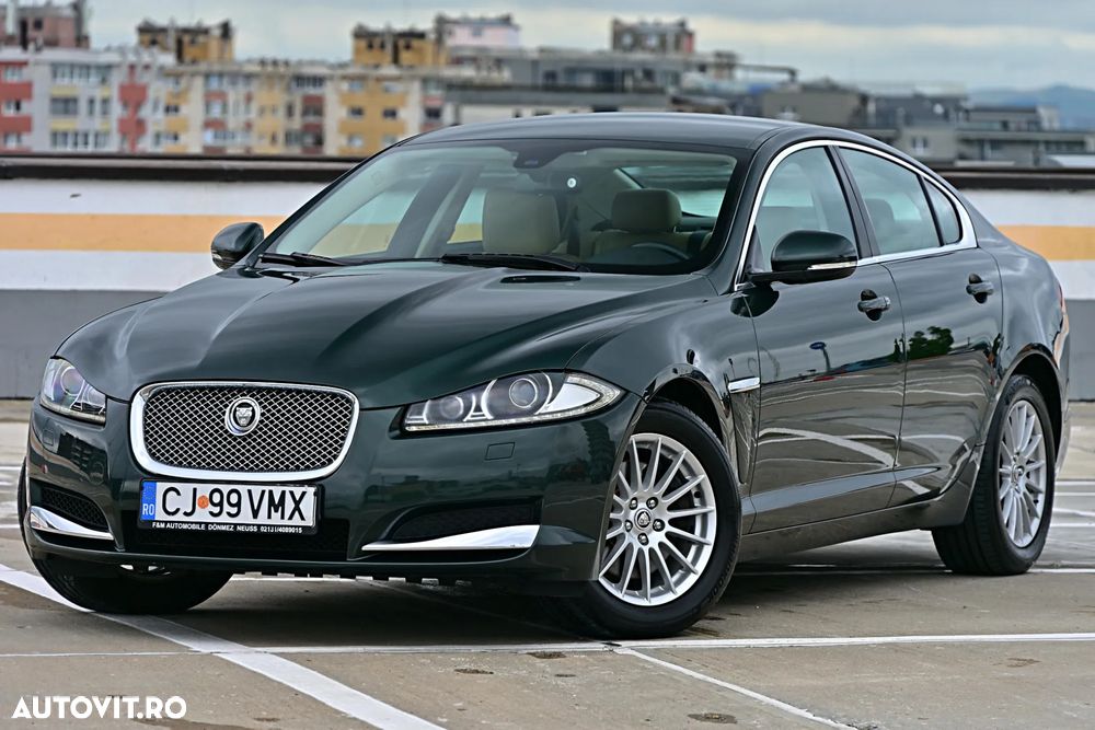 Jaguar XF 2.2 Diesel - 6