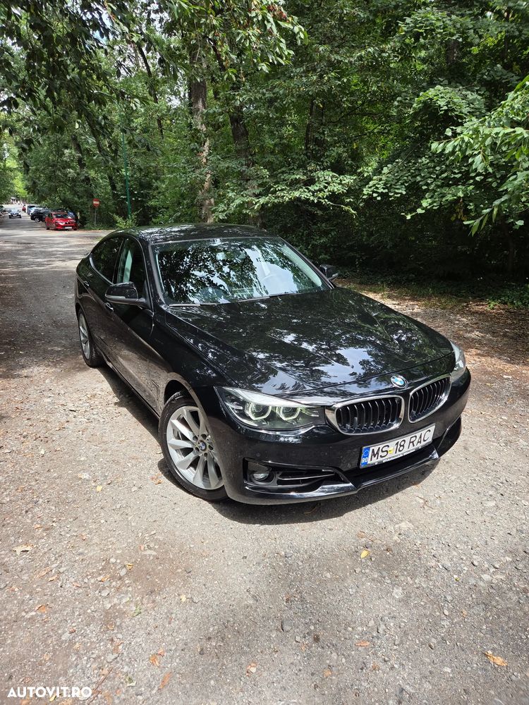 BMW Seria 3 325d AT Sport Line - 2