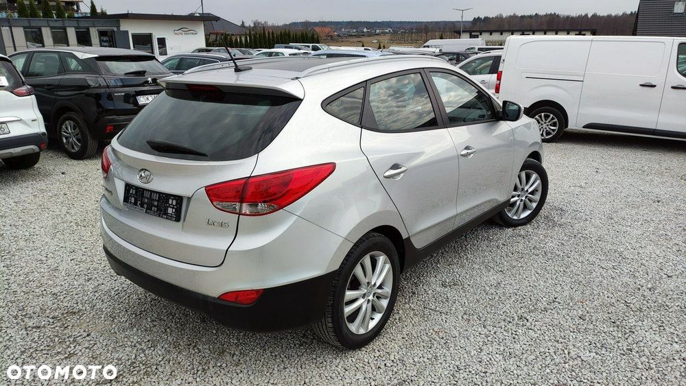 Hyundai ix35 - 12