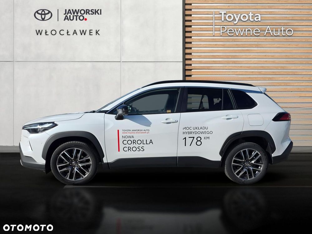 Toyota Corolla Cross - 2