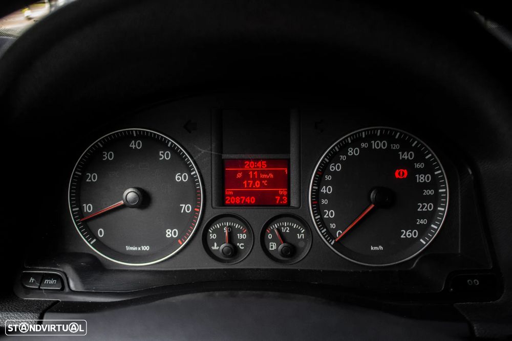 VW Golf 1.6 FSi Confortline - 17