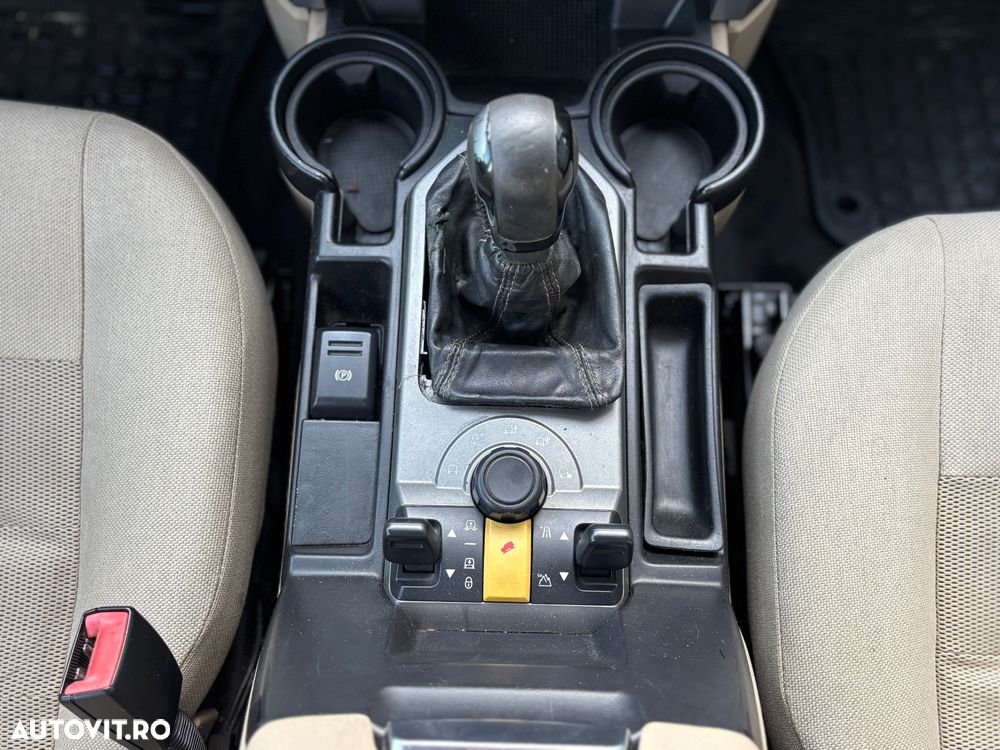 Land Rover Discovery 2.7 TD S - 16