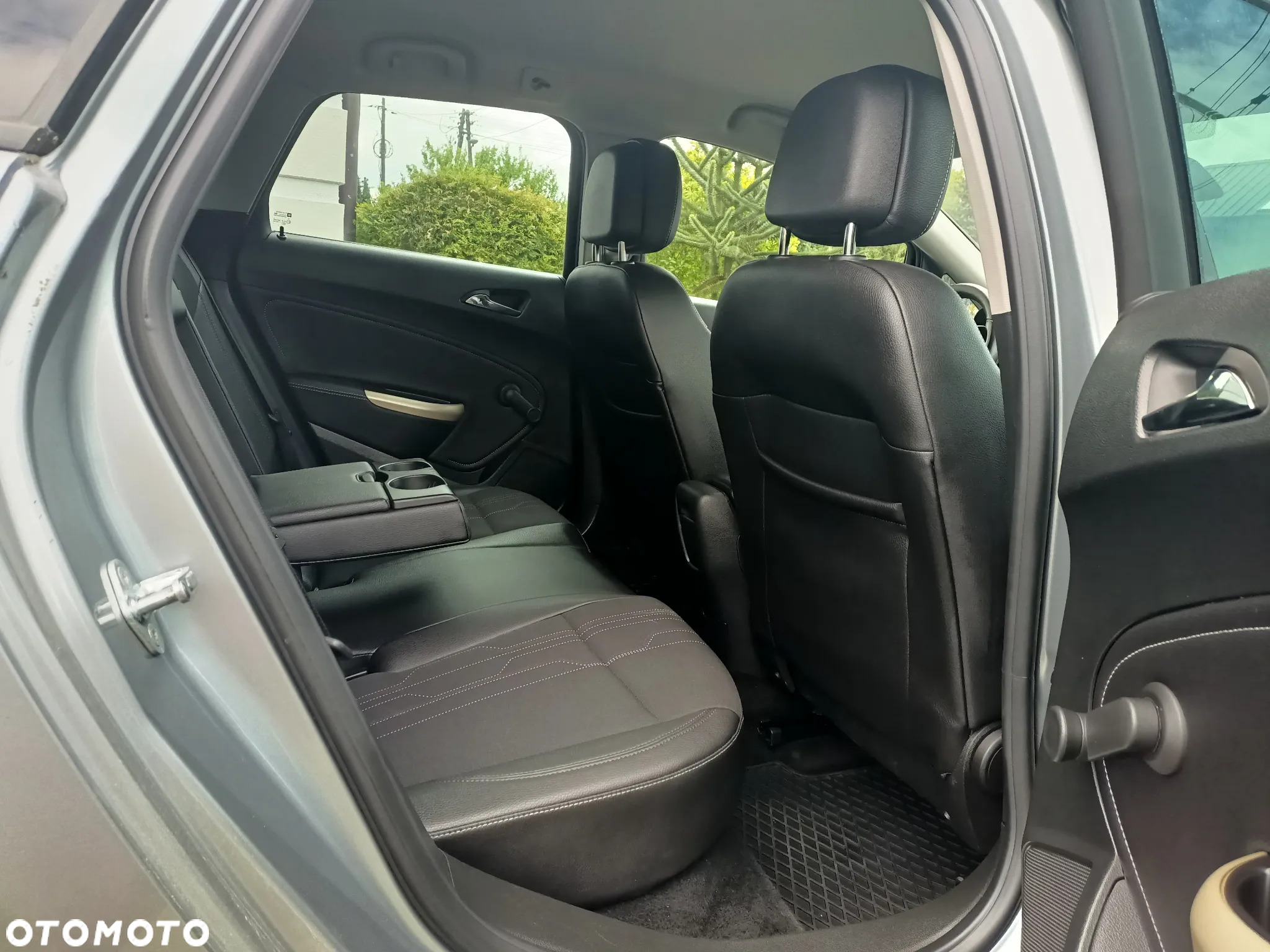 Opel Astra 1.4 Turbo Cosmo - 17