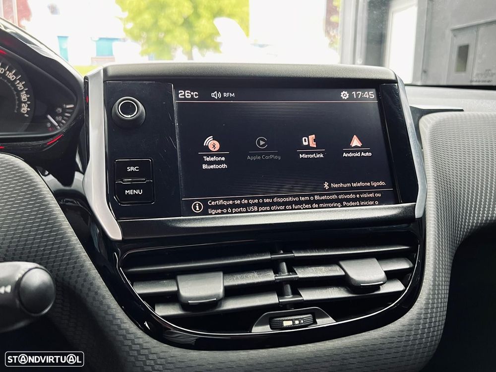 Peugeot 2008 1.2 PureTech Allure - 24