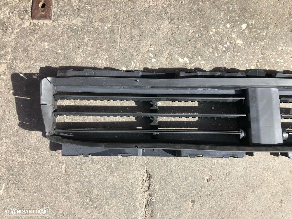 BMW 2 U06 GRELHA FRENTE VENTILAÇÃO AR -  G101 - 2