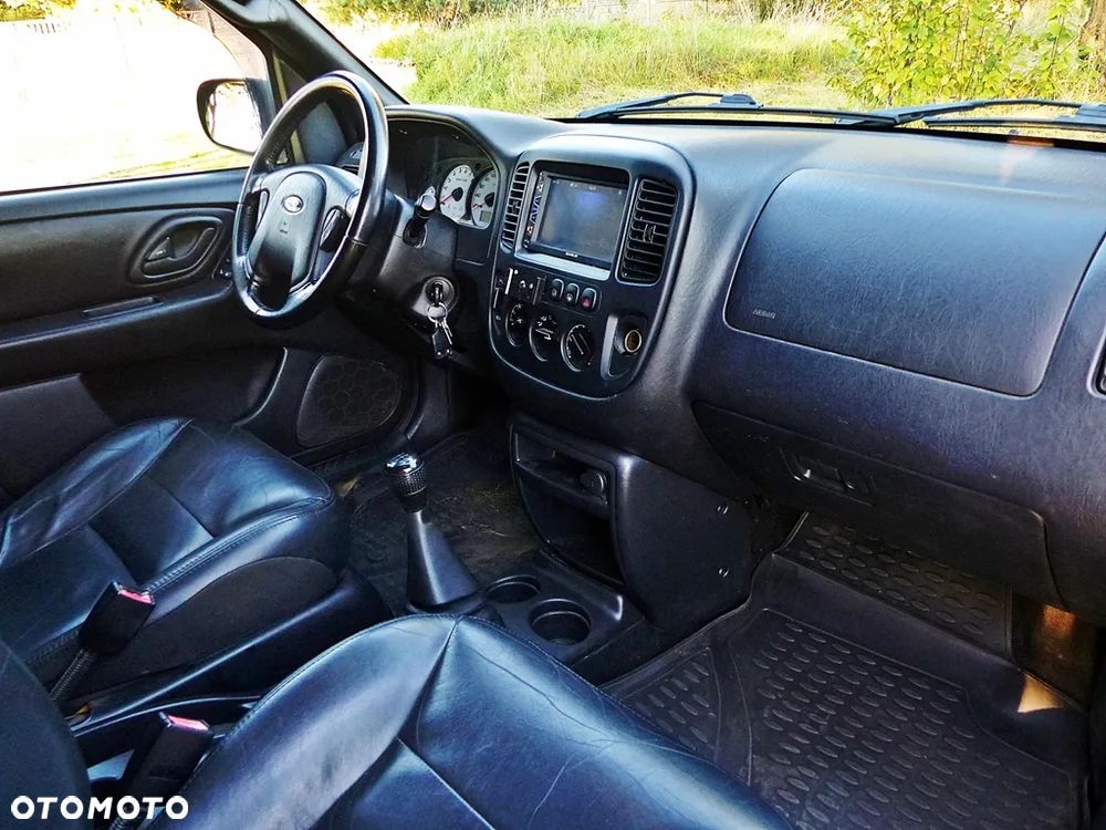Ford Maverick 2.0 - 24