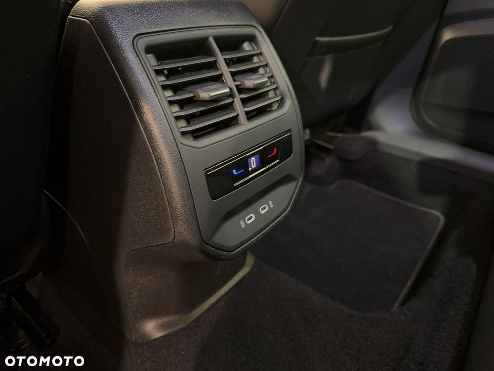 Cupra Formentor 1.5 TSI DSG - 27