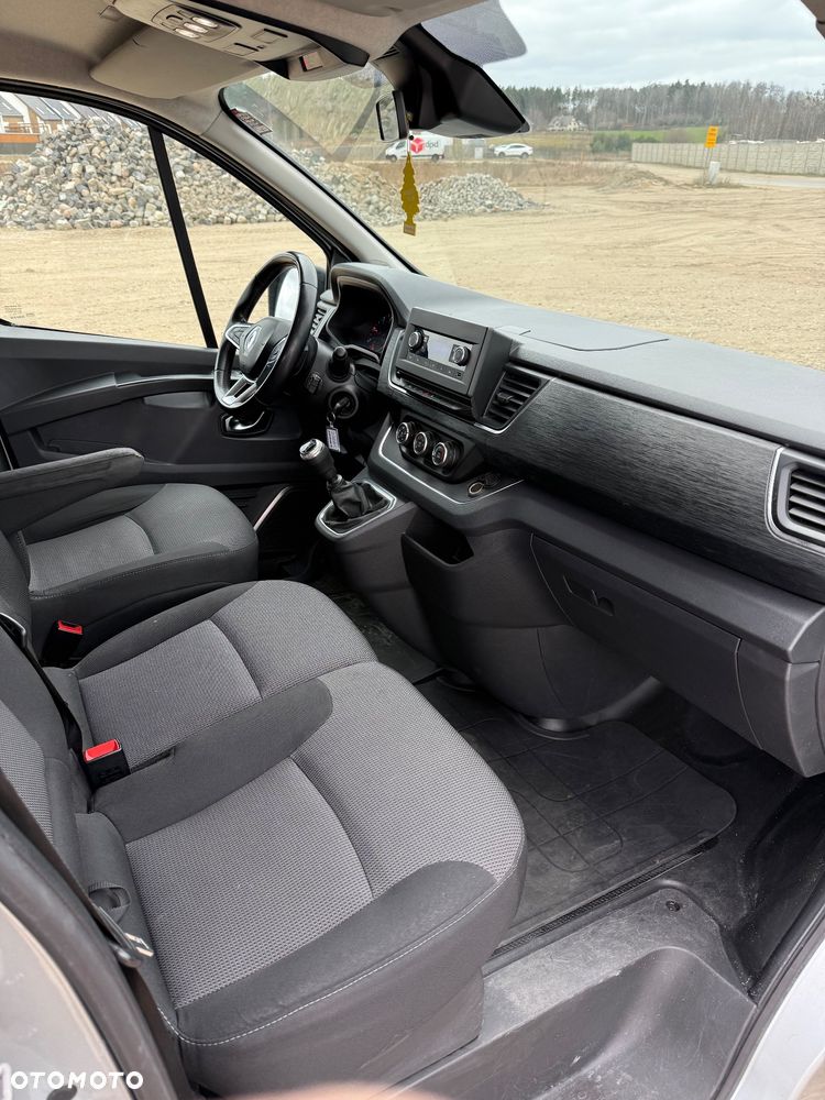 Renault Trafic - 8
