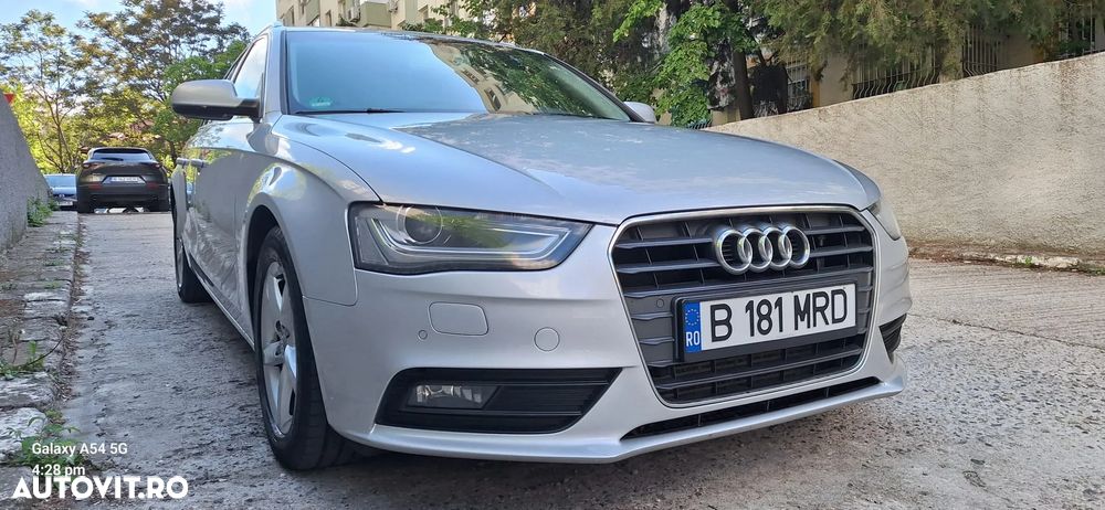 Audi A4 Avant 2.0 TDI DPF multitronic S line Sportpaket - 3