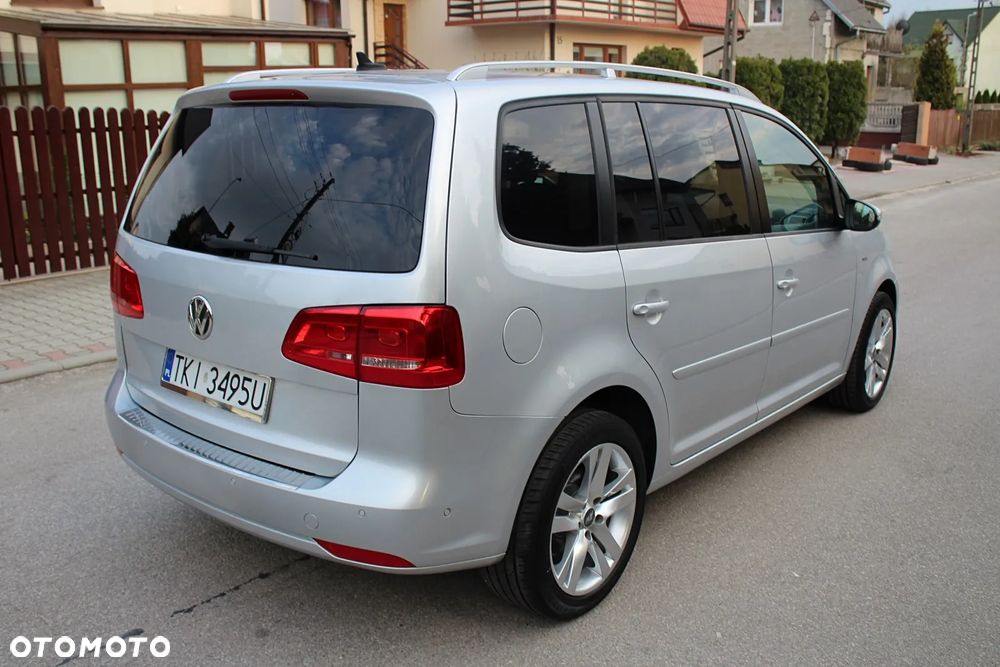 Volkswagen Touran 2.0 TDI DPF Life - 9