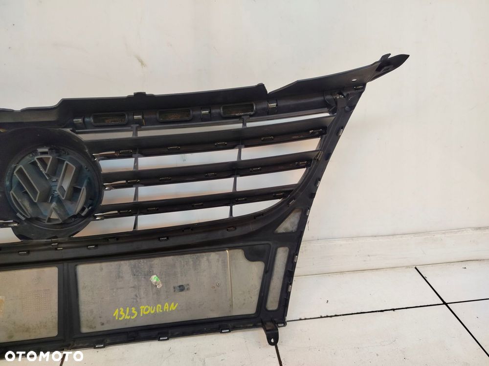 volkswagen touran i lift 06r- grill atrapa chłodnicy - 8