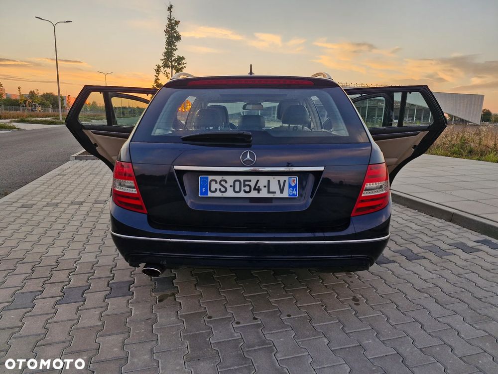 Mercedes-Benz Klasa C - 28
