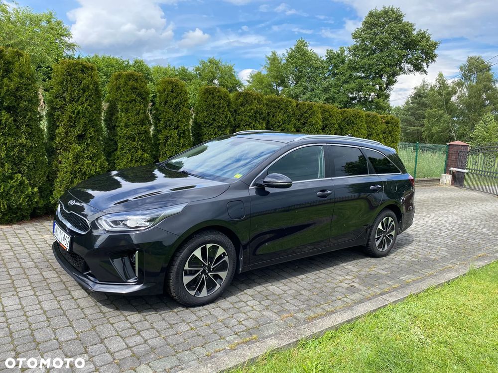 Kia Ceed 1.6 GDI DCT OPF Inspiration - 10