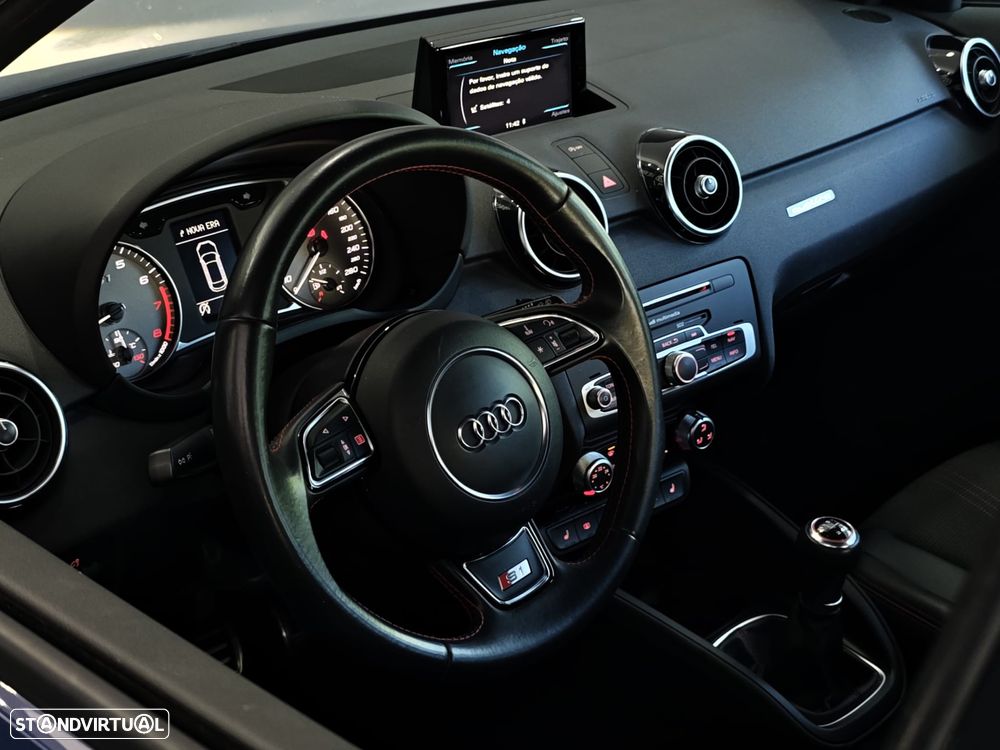 Audi S1 Sportback 2.0 TFSi quattro - 36