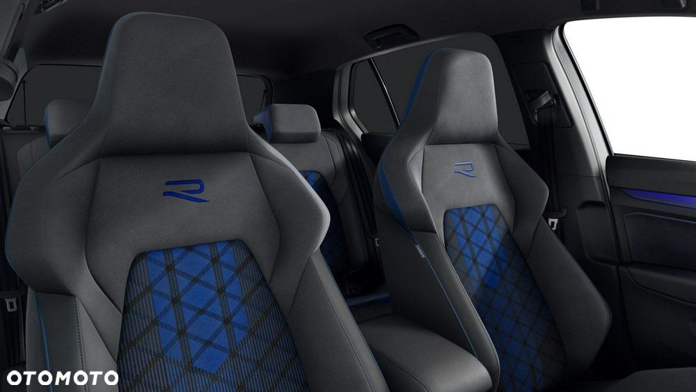 Volkswagen Golf - 7