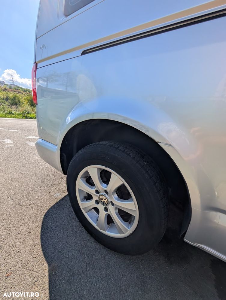 Volkswagen Caravelle - 7
