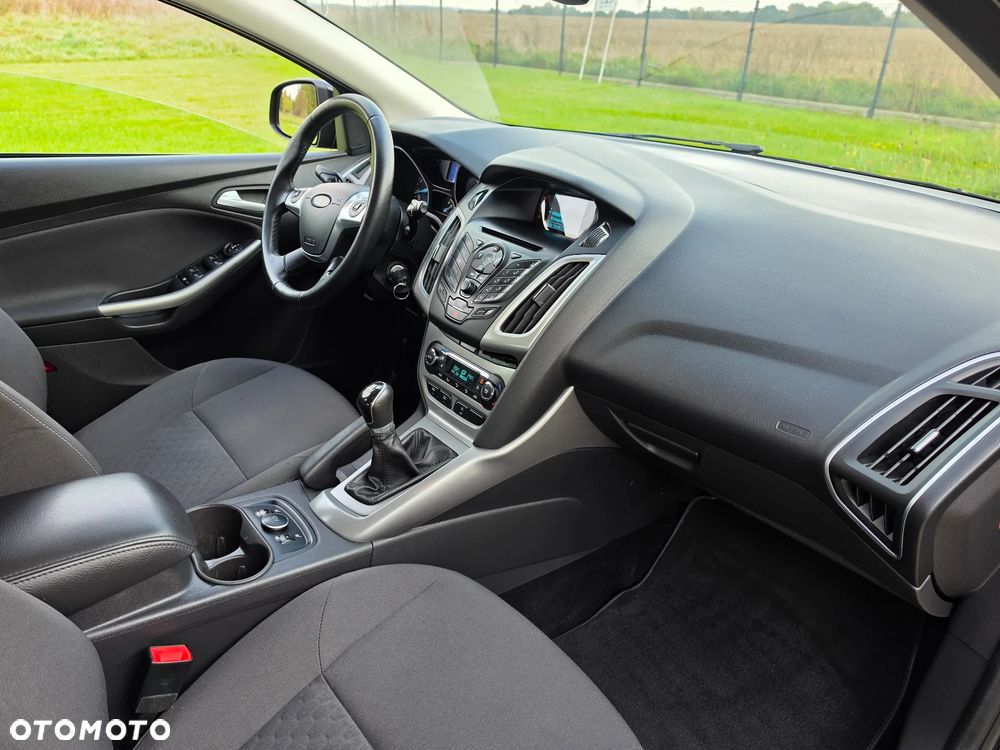 Ford Focus - 18