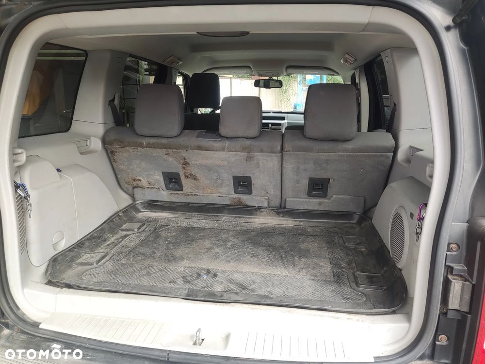 Jeep Cherokee - 19