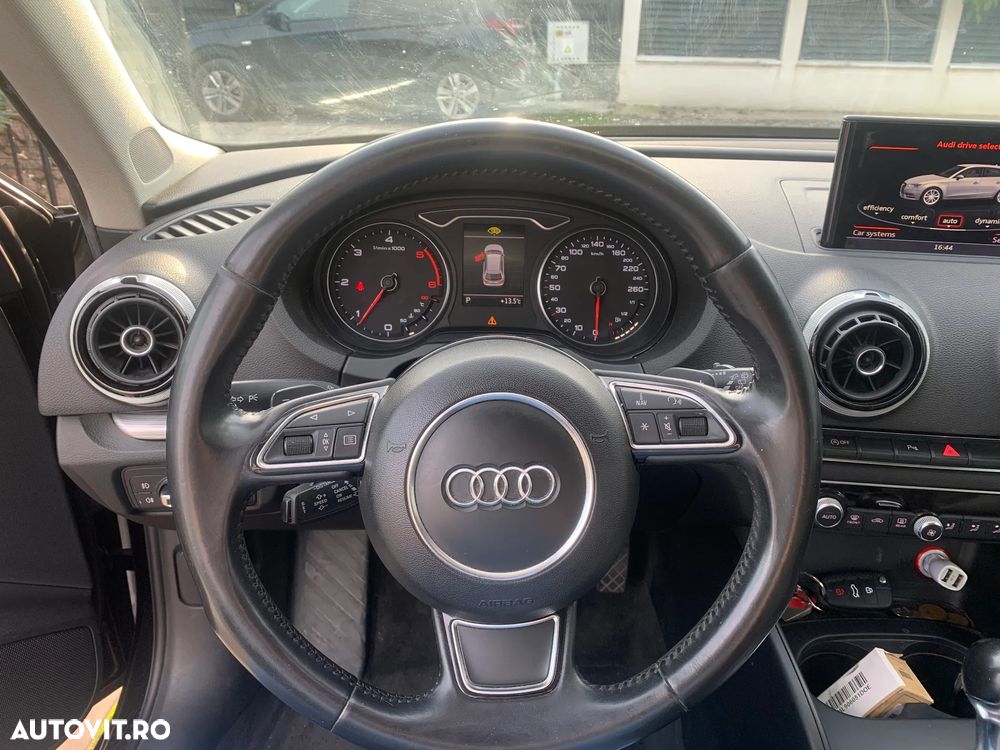 Audi A3 2.0 TDI Sportback (clean diesel) quattro S tronic Ambition - 8