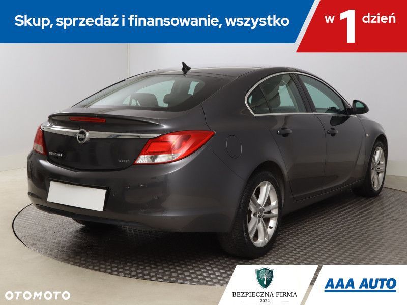 Opel Insignia - 7