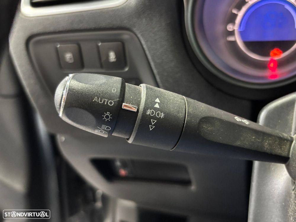 Citroën C4 1.6 e-HDi Business - 19