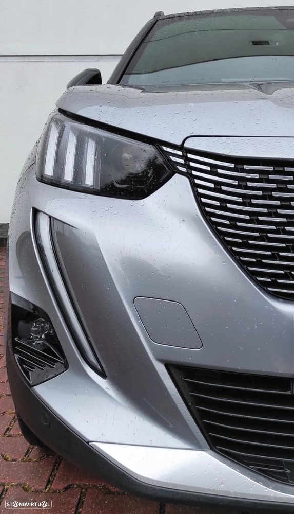 Peugeot e-2008 GT - 14