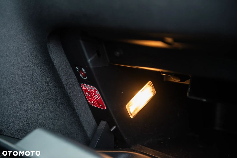 Citroën C4 VTi 95 Selection - 37