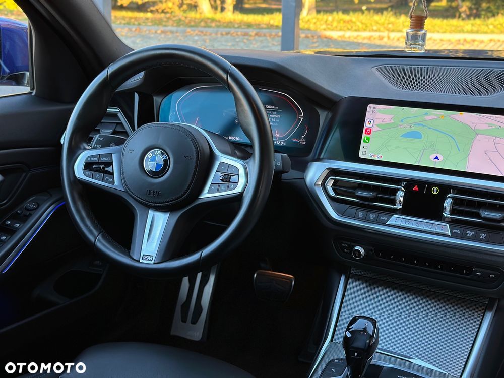 BMW Seria 3 318d M Sport - 33