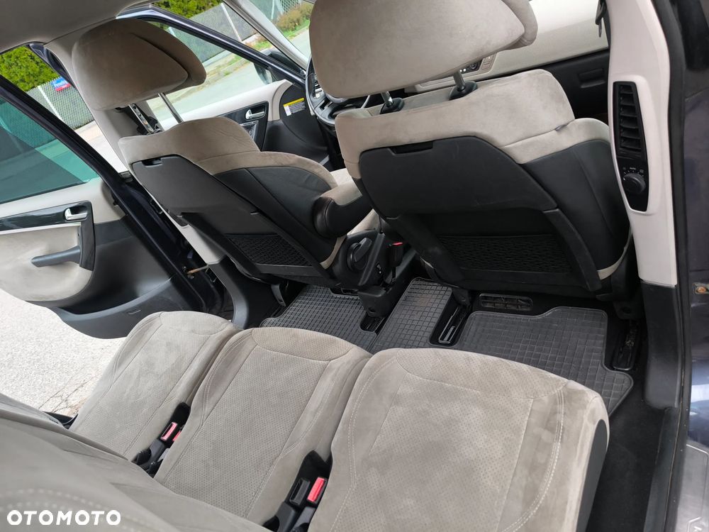 Citroën C4 Grand Picasso 2.0 HDi Equilibre Exclusive - 30