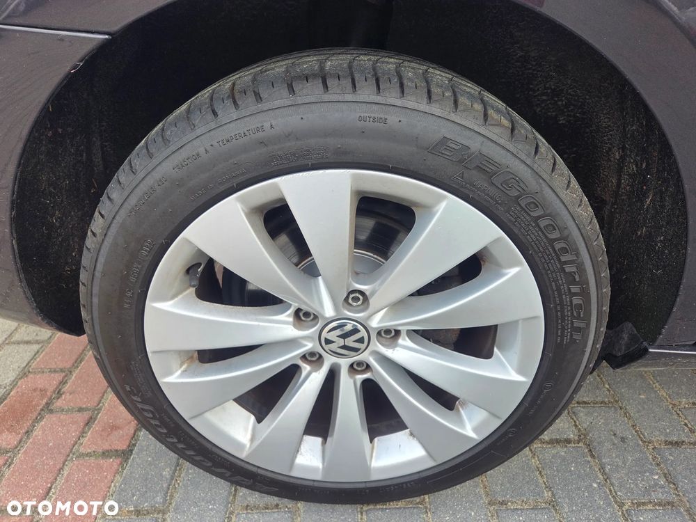 Volkswagen Passat CC - 14